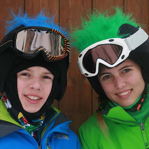 Coolcasc - Show Time Fluffy Green Mohican Helmet cover