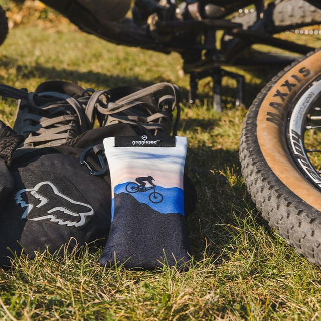 Gogglesoc Sunnysoc - Mountain Biker