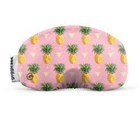 PIÑA SOC The piña gogglesoc. Scratchy on the outside, protected on the inside.